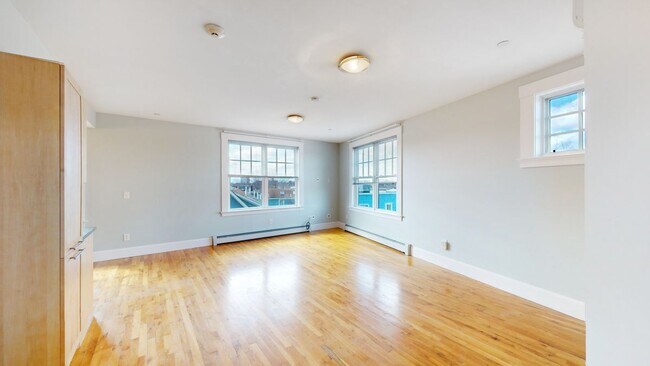 Photo - 432 Norfolk St Unit 4A