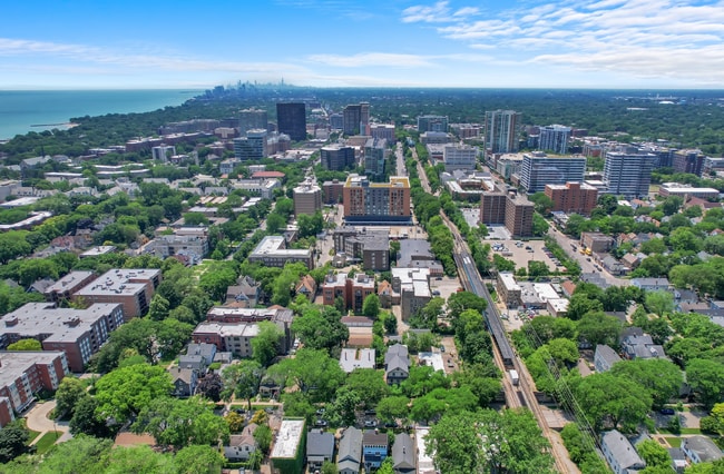 Photo - 823 Hamlin St Unidad House