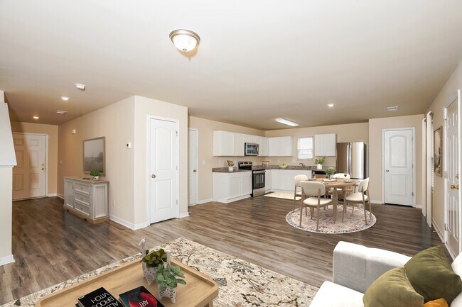 Photo - 940 Haley St