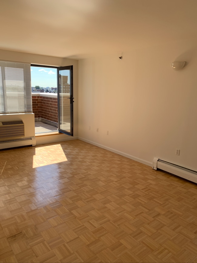 Photo - 3212 23rd St Unit 3