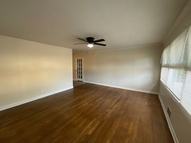 Photo - 3011 Horse Shoe Dr