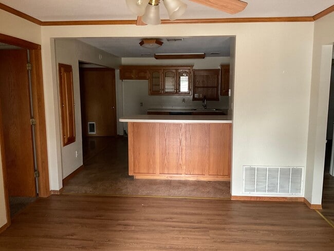 Photo - 4709 SE 23rd St