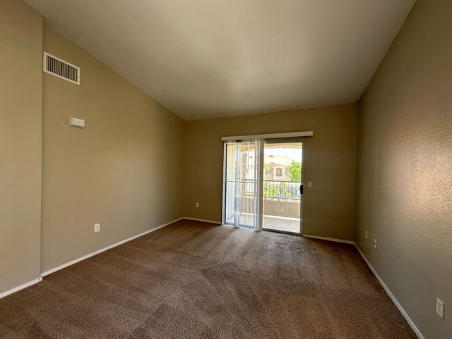 Photo - Las Vegas Condo available for rent.