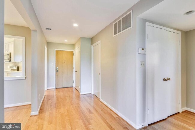 Photo - 11500 Fairway Dr Unit 606