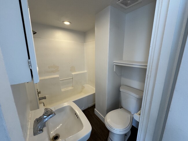 Photo - 260 W 1700 S Unit 19