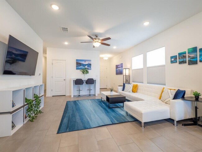Photo - 13019 Tarland St