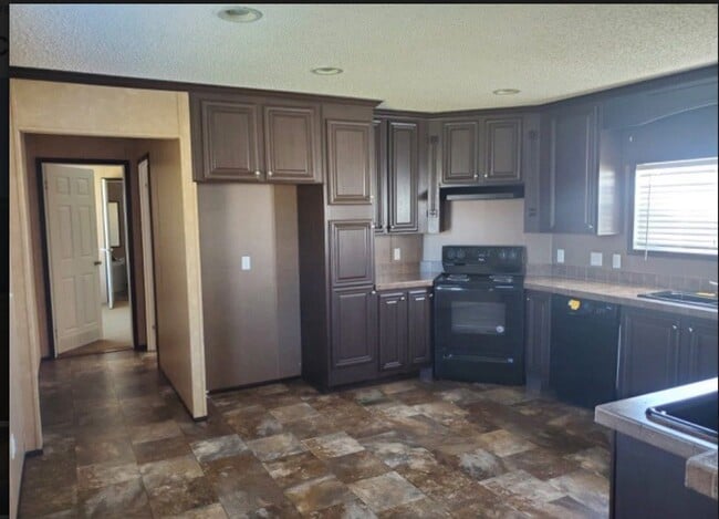 Photo - 1100 Sugar Creek Rd