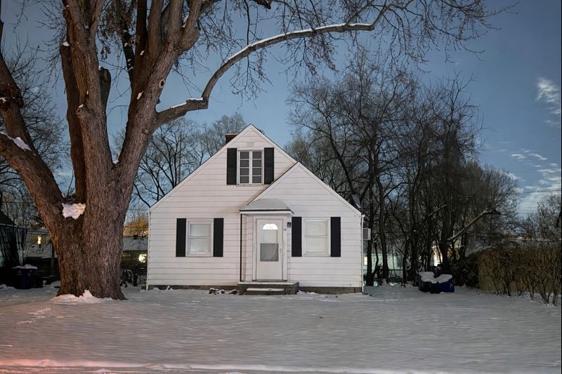 Photo - 118 N Kellner Rd