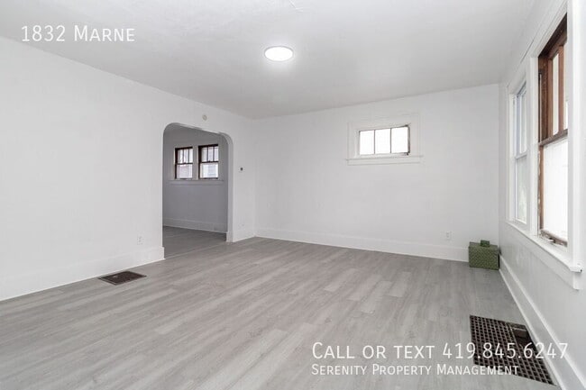 Photo - 1832 Marne-