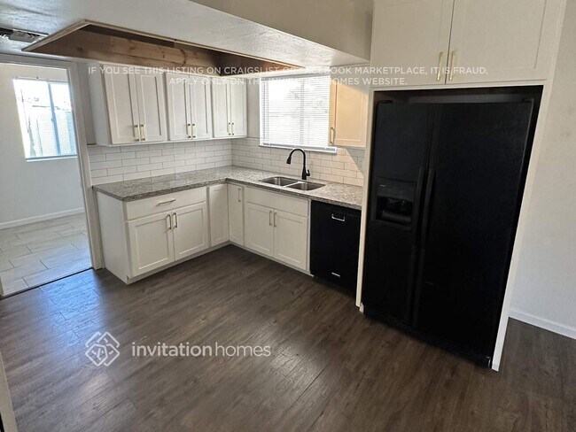 Photo - 1631 W Helena Dr Casa