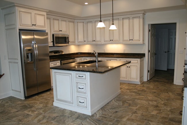 Building Photo - Barclay Estates