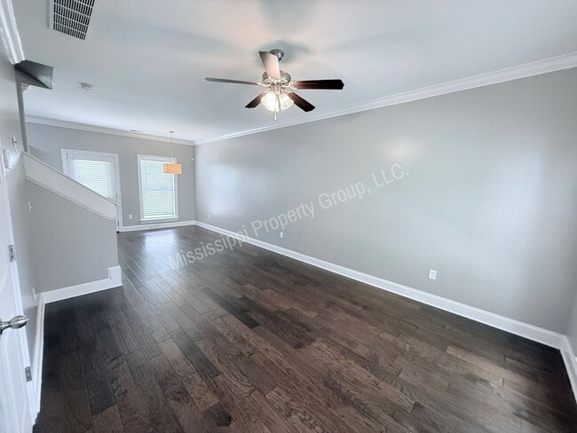 Photo - 4BR/4.5BA Stand Alone Unit For Rent