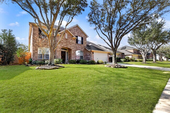 28223 Daystrom Ln