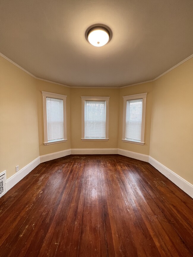 Photo - 227 Holland St Unit 2M