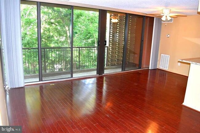 Photo - 4 S Van Dorn St Unit 503