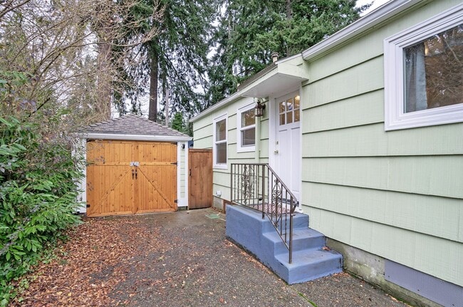 Photo - Prime Fircrest Location — Comfortable 2-Bedroom Home for Rent