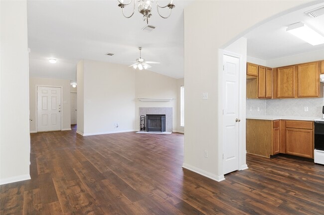 Photo - 203 Paradise Ln