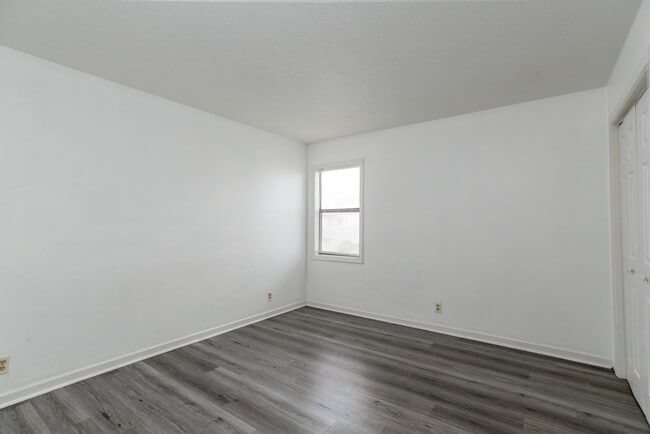 Photo - 801 Burcale Rd Unit K6