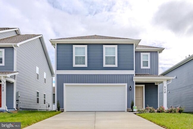 Photo - 110 Charing Cross Dr