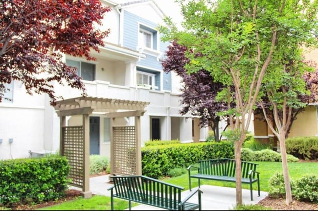 Photo - 2622 Baton Rouge Dr