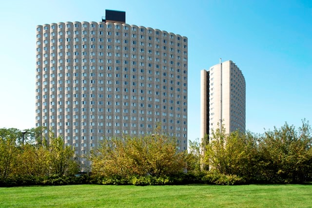 Photo - Hilliard Towers Family II