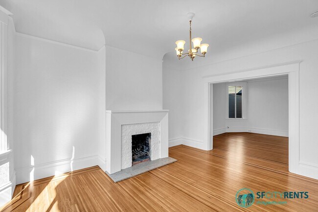 Photo - Cole Valley: Top Floor Edwardian Flat w/ F... Unidad 1308 Cole St.