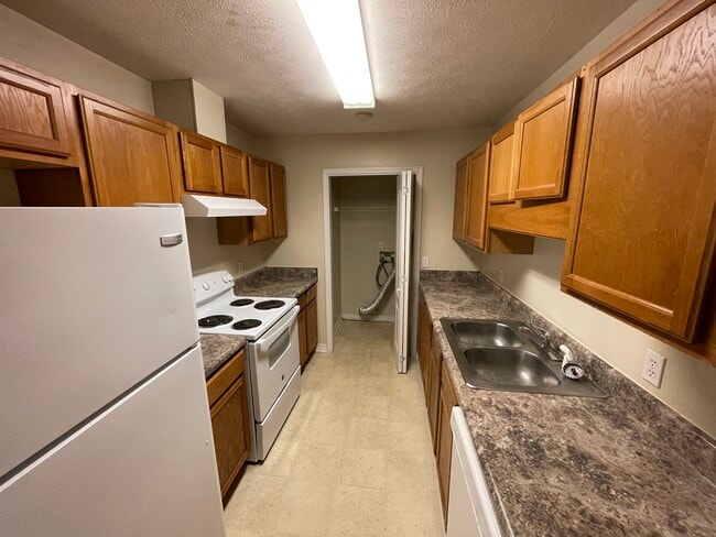Photo - 5315 Cartier Dr