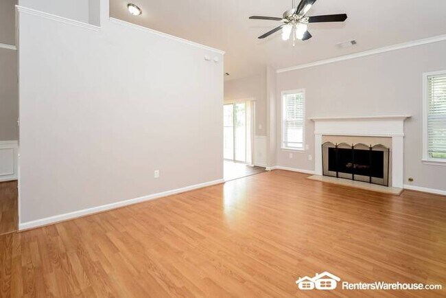 Photo - In Law Suite in lower Level - Lawrenceville