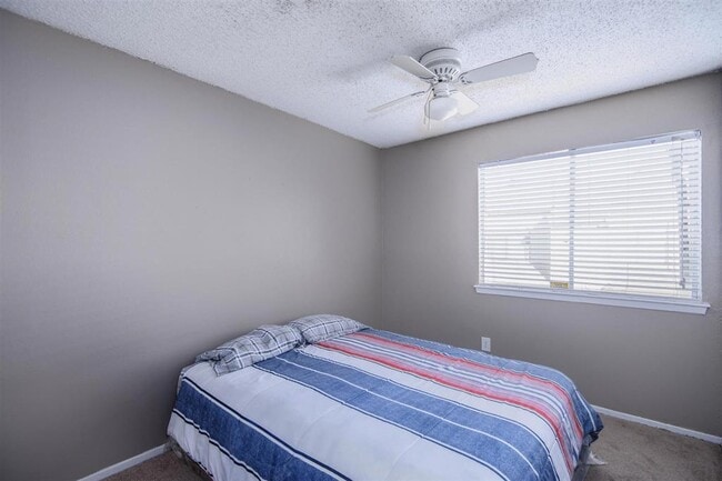 Photo - 12510 Newbrook Dr