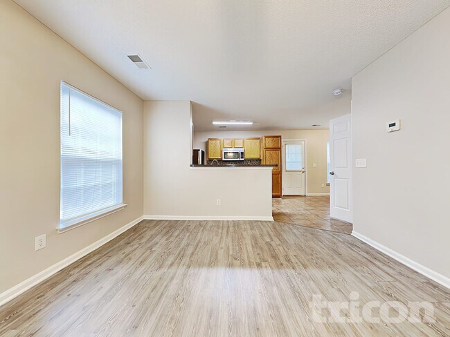 Photo - 76 Springway Dr