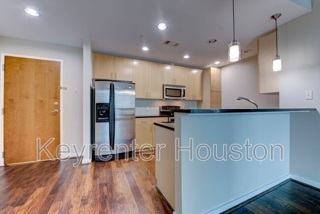 Photo - 5925 Almeda Rd