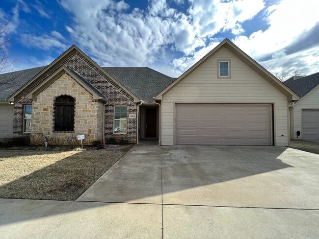 Building Photo - 2964 Elkton Trail Rental