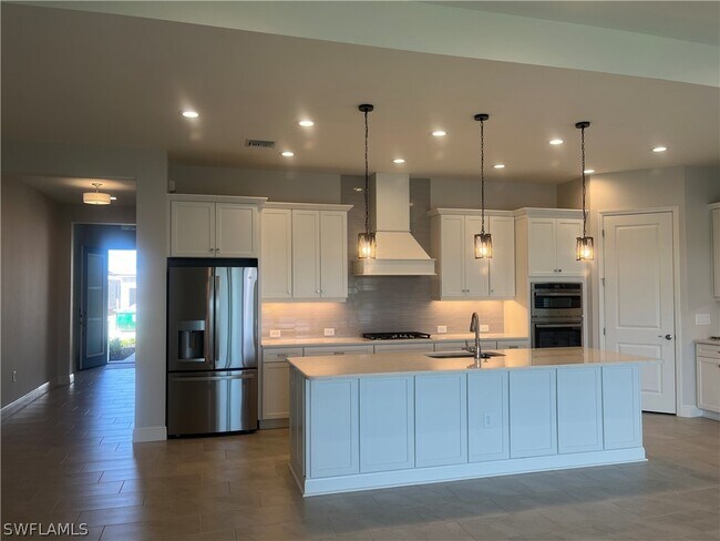 4062 Aquila Pl