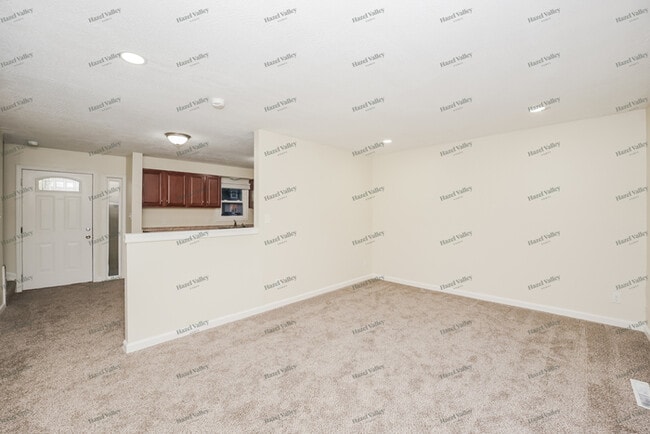 Photo - 451 Fairway Blvd