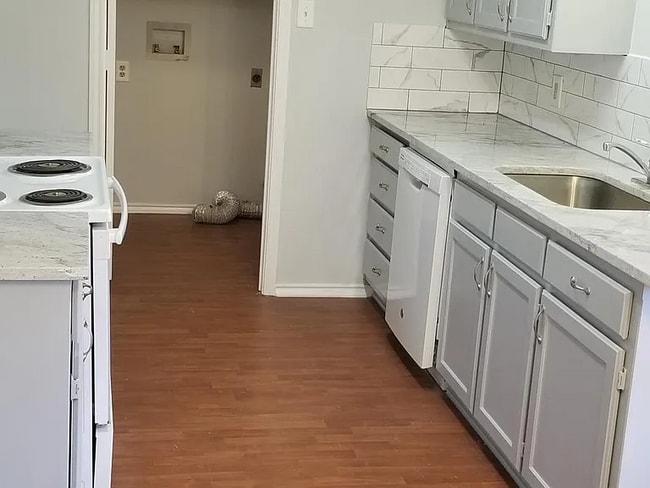 Photo - 1700 Audra Ln