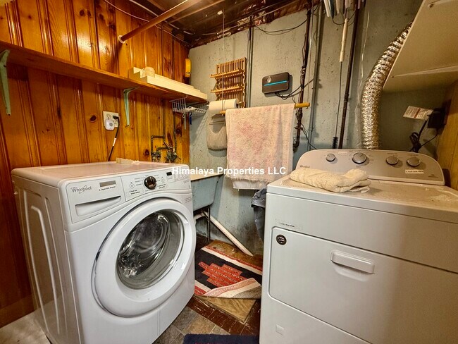 Photo - 28 Maplewood St Unidad #1