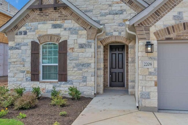 Photo - 2208 Bell Mare Vw