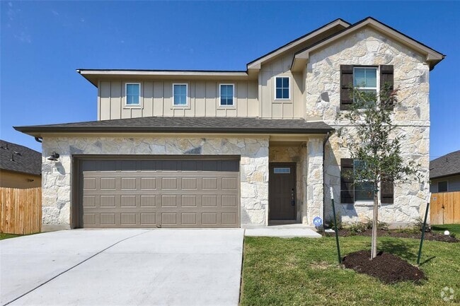 Building Photo - 117 Fairmeadow Downs Dr Rental