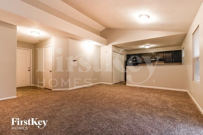 Photo - 2529 N Parker Ave