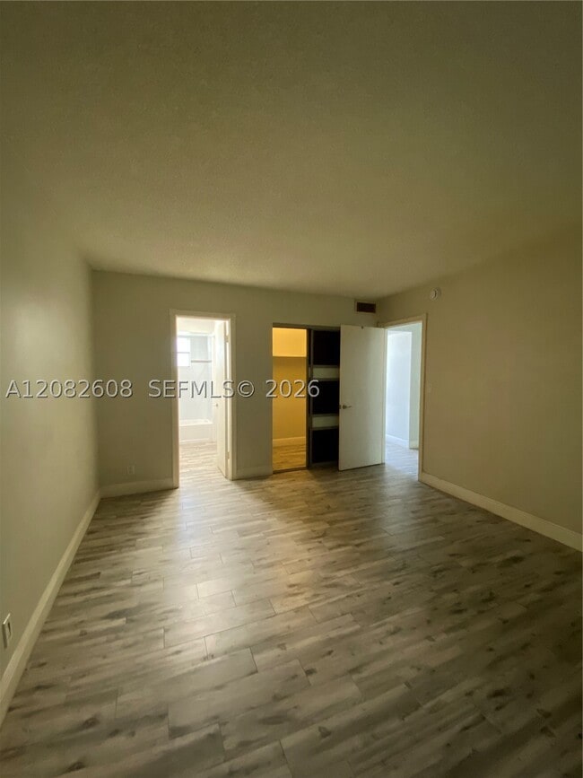 5181 W Oakland Park Blvd Unit 112