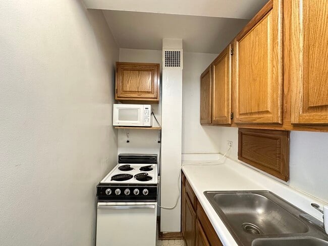 Photo - 4180 N Marine Dr Unidad 114