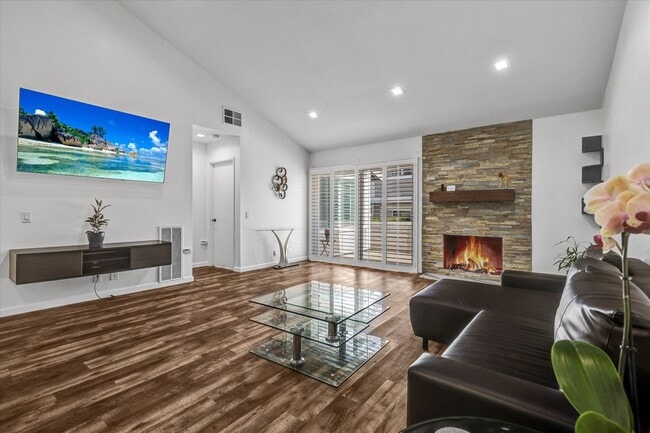 5 Fernbank Unit 57