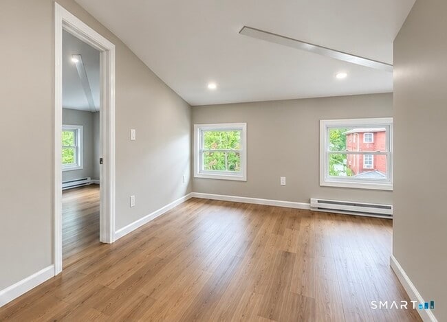 206 Jefferson St Unit 3