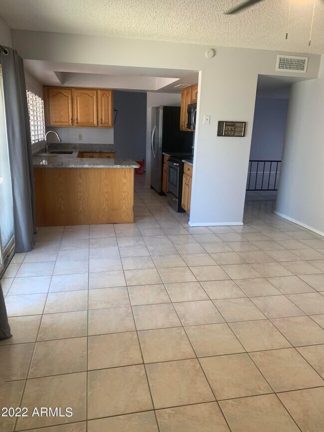 Photo - 4132 W Shangri La Rd