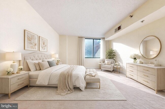 Photo - 1045 N Utah St Unidad 308