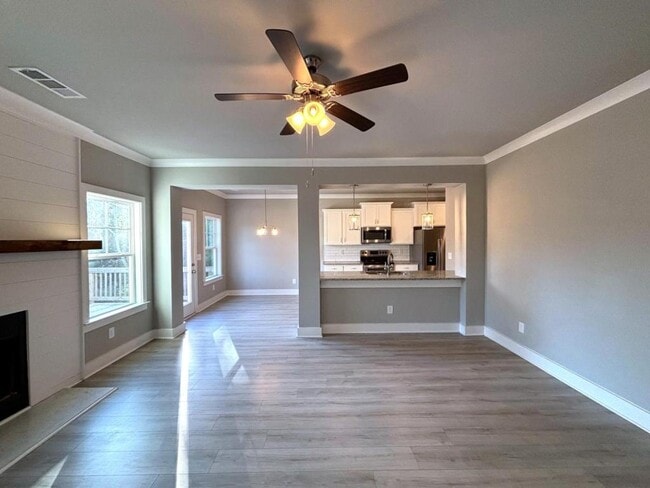 Photo - 249 Melba Ln