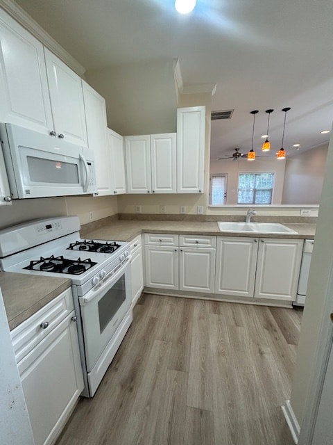 Photo - 2113 Thornblade Dr