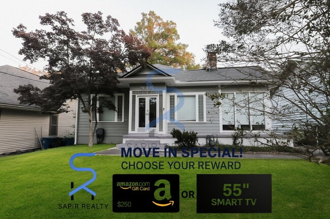 Building Photo - 916 Greenwood Ave NE Unit B