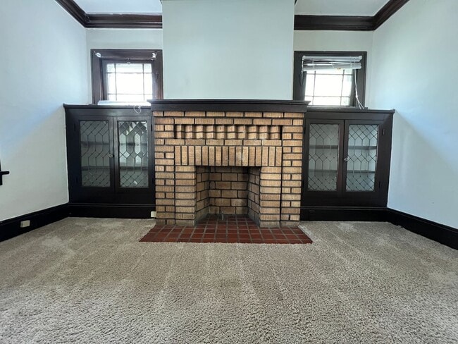 Photo - 2196 Lewis Dr