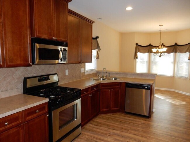 Photo - 450 Evans Mill Dr